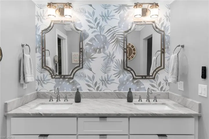 1020 Swallow Ave 302, Marco Island, Florida 34145