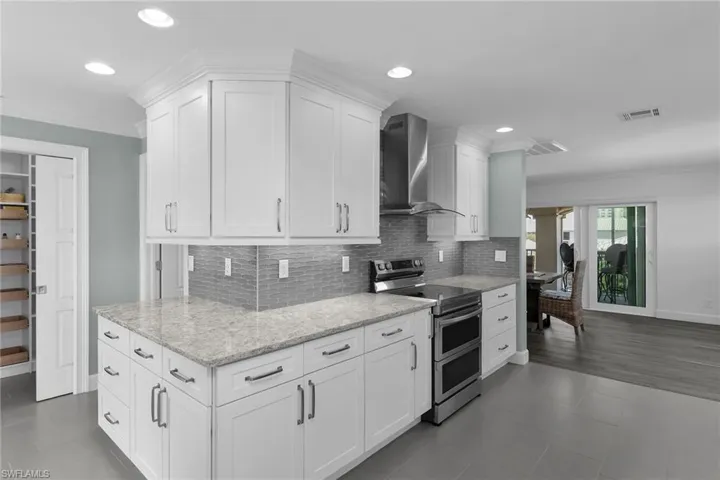 1020 Swallow Ave 302, Marco Island, Florida 34145