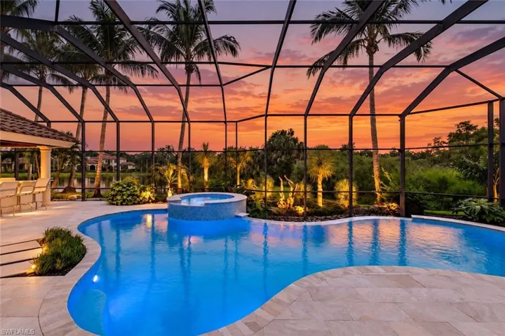 Screened Pool & Spa