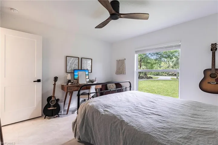 Bedroom with ceiling fan