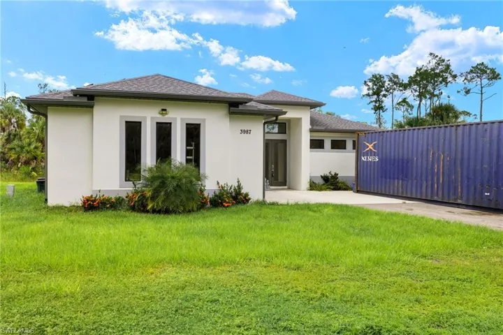 3987  14th SE AVE, Naples, FL 34117