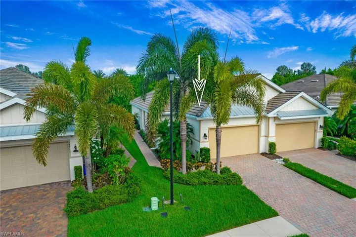 14915  Edgewater  CIR, Naples, FL 34114