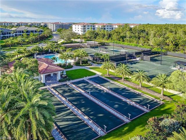 Sports complex tennis courts