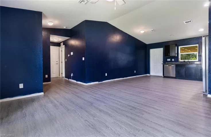 6202  Forest  CT, Labelle, FL 33935