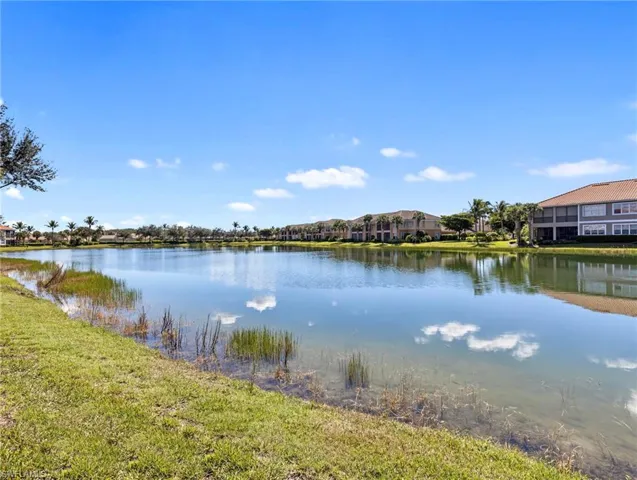 10260  Glastonbury  CIR, Fort Myers, FL 33913