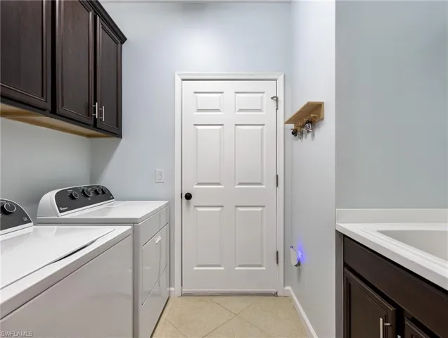 10260  Glastonbury  CIR, Fort Myers, FL 33913