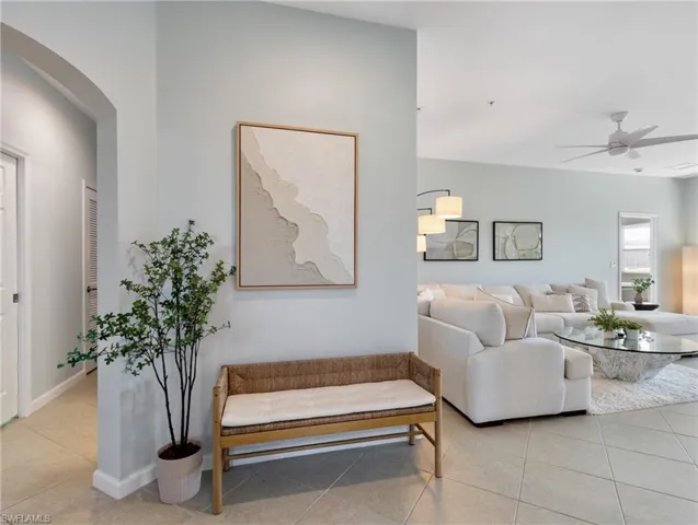 10260  Glastonbury  CIR, Fort Myers, FL 33913
