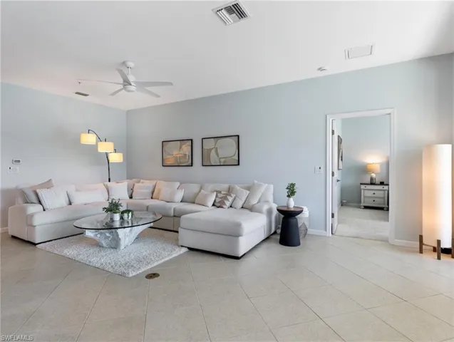 10260  Glastonbury  CIR, Fort Myers, FL 33913