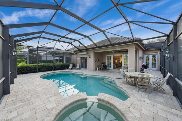876 Villa Florenza DR, NAPLES FL 34119