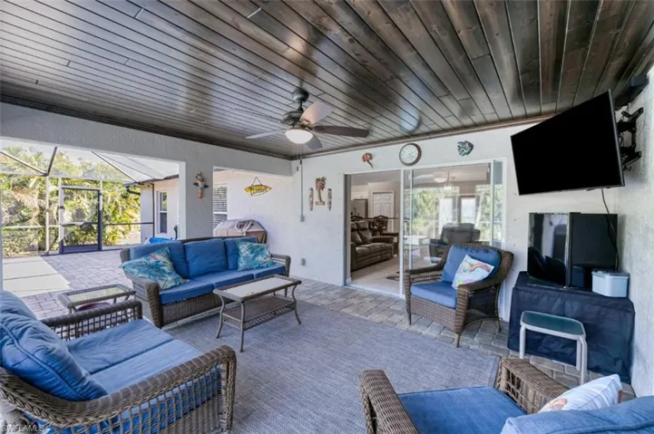2907 NW 11th  ST, Cape Coral, FL 33993
