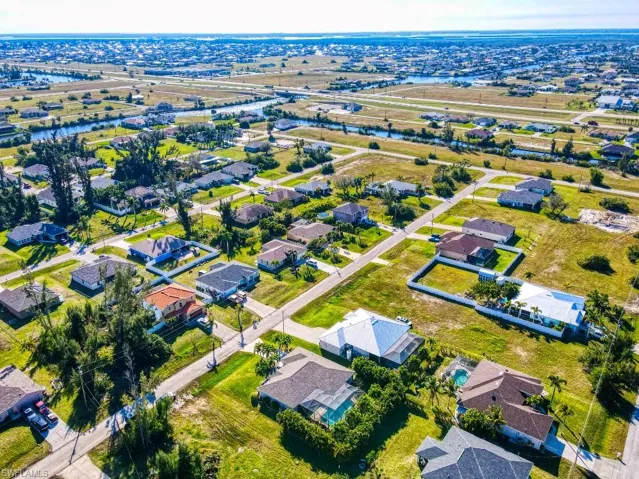 2907 NW 11th  ST, Cape Coral, FL 33993