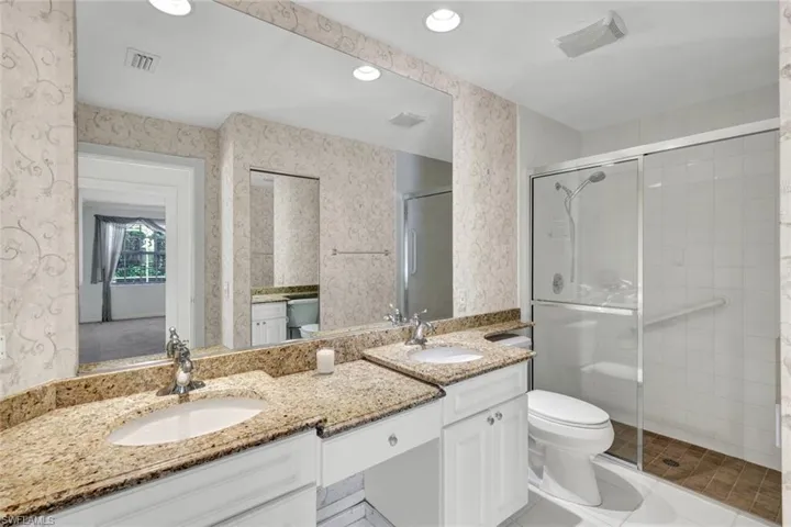 3142  Andorra  CT, Naples, FL 34109