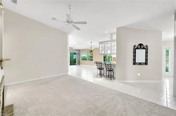 3142  Andorra  CT, Naples, FL 34109