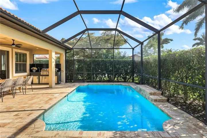 16357  Aberdeen  WAY, Naples, FL 34110