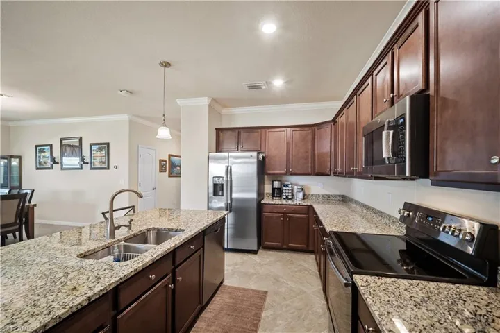 3357 Hampton Blvd, Alva, Florida 33920