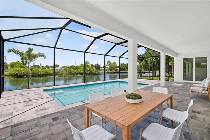 29 Ne 20th Ct, Cape Coral, Florida 33914