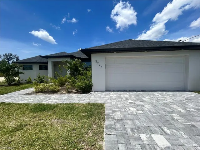 2227 Sw 2nd Ter, Cape Coral Fl 33991