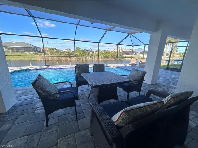 2227 Sw 2nd Ter, Cape Coral Fl 33991