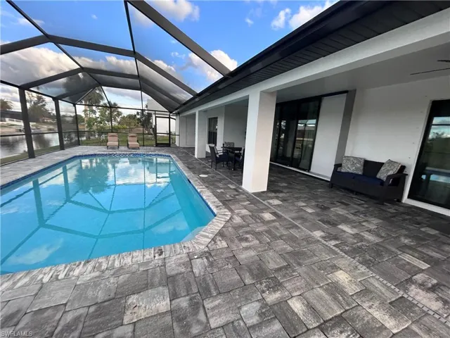 2227 Sw 2nd Ter, Cape Coral Fl 33991