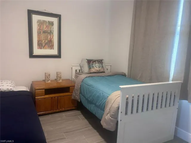 2227 Sw 2nd Ter, Cape Coral Fl 33991