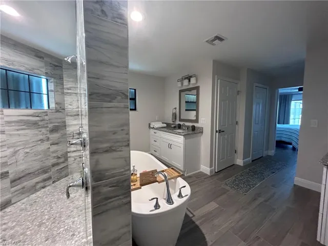 2227 Sw 2nd Ter, Cape Coral Fl 33991