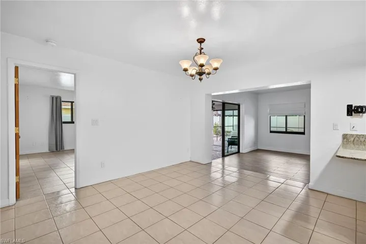 1802 SE 11th  PL, Cape Coral, FL 33990