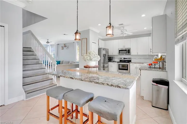 13020  Lake Meadow  DR, Fort Myers, FL 33913
