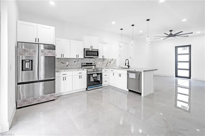 726 Clancy St E, Lehigh Acres, Florida 33974