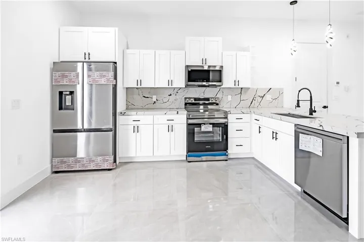 726 Clancy St E, Lehigh Acres, Florida 33974