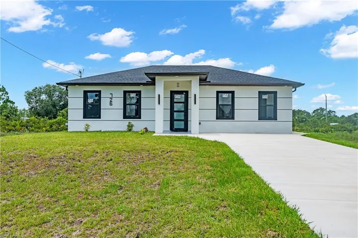 726 Clancy St E, Lehigh Acres, Florida 33974