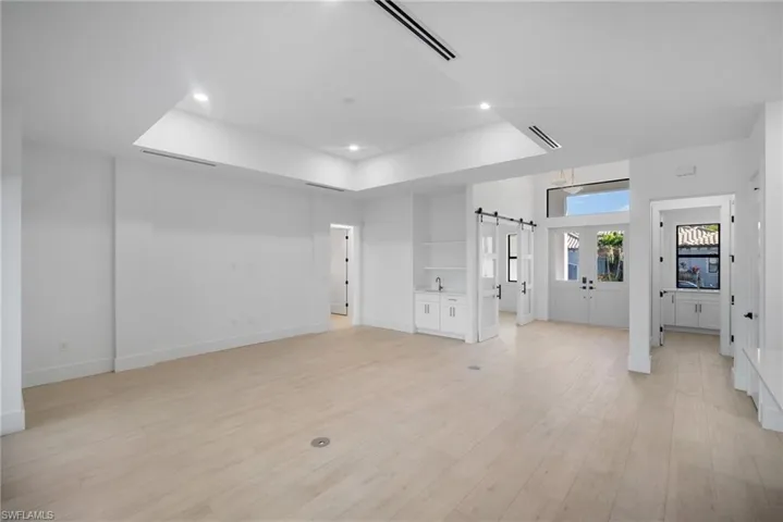 27066  Serrano  WAY, Bonita Springs, FL 34135