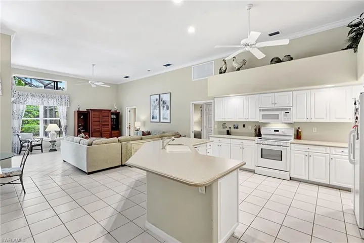 3490 Wild Indigo Ln, Bonita Springs, Florida 34134