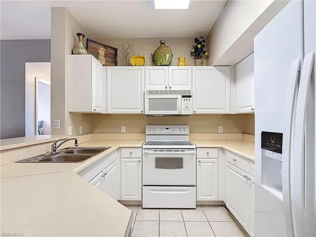 15630  Ocean Walk  CIR, Fort Myers, FL 33908