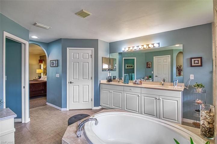 626  Montclair S AVE, Lehigh Acres, FL 33974