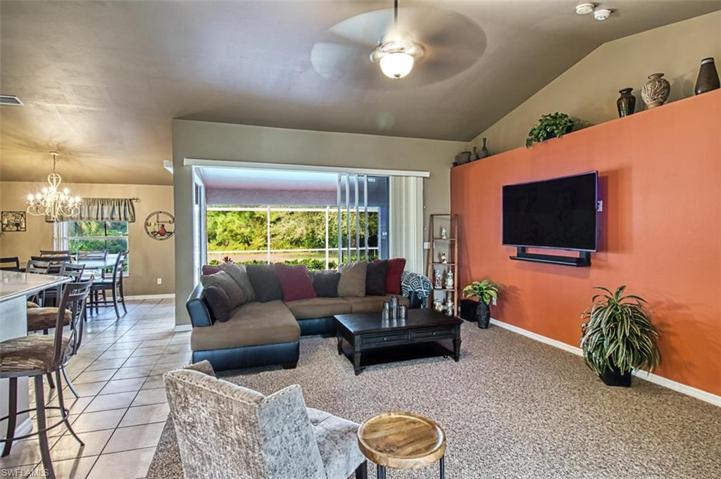 626  Montclair S AVE, Lehigh Acres, FL 33974