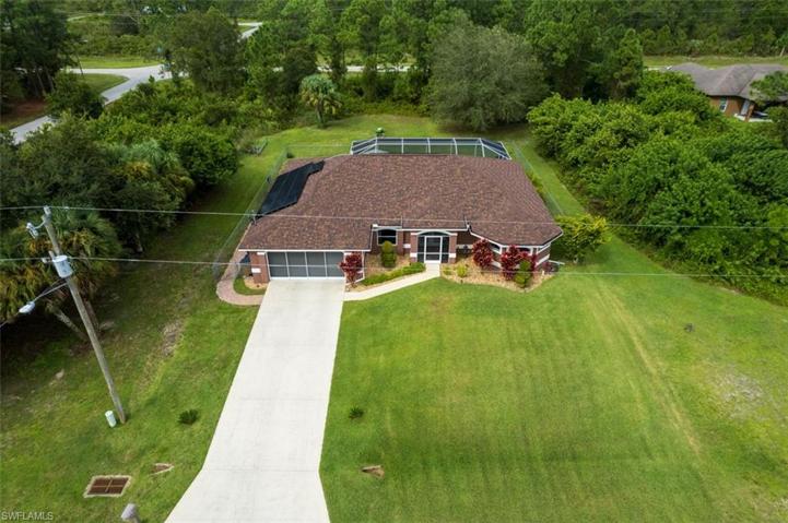626  Montclair S AVE, Lehigh Acres, FL 33974