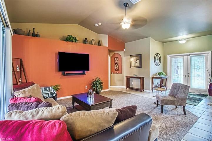 626  Montclair S AVE, Lehigh Acres, FL 33974