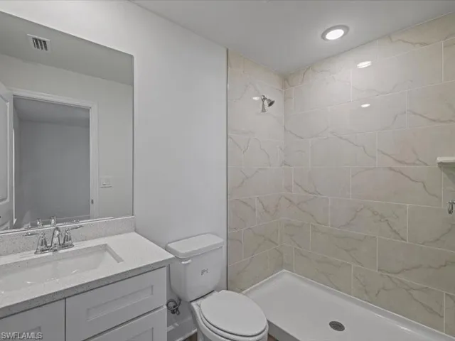 1813 Nw 3rd Ave, Cape Coral Fl 33993