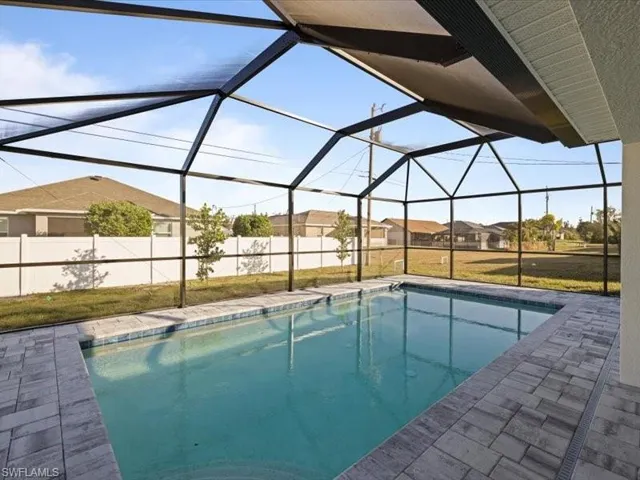 1813 Nw 3rd Ave, Cape Coral Fl 33993