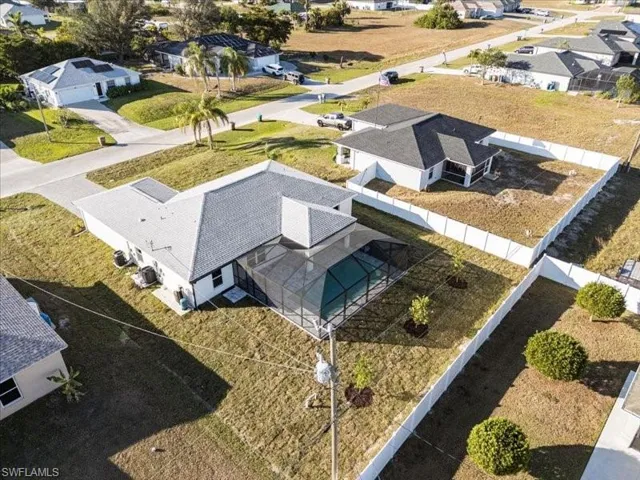 1813 Nw 3rd Ave, Cape Coral Fl 33993