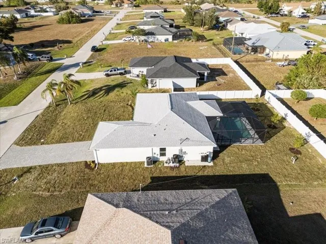 1813 Nw 3rd Ave, Cape Coral Fl 33993
