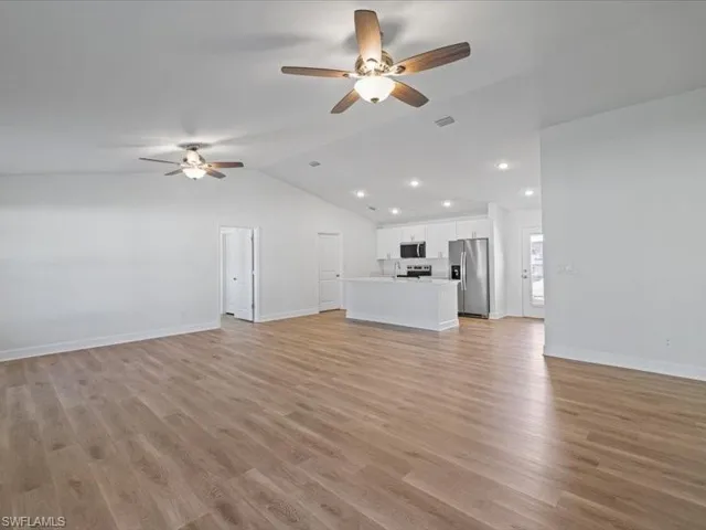 1813 Nw 3rd Ave, Cape Coral Fl 33993