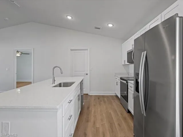 1813 Nw 3rd Ave, Cape Coral Fl 33993