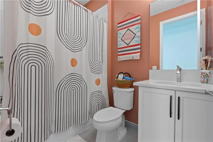 20860 Thistle Leaf Ln, Estero, Florida 33928