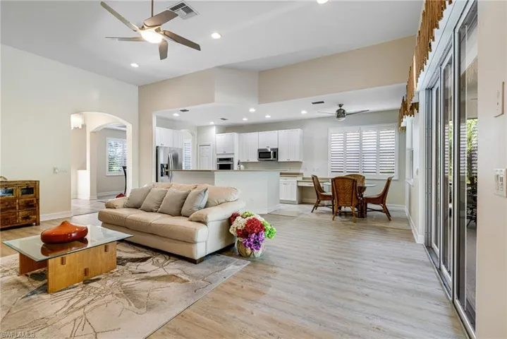 Plantation shutters