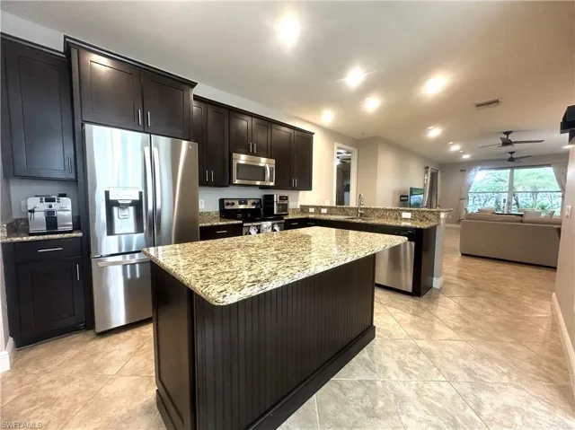 13462 Kent St, Naples, Florida 34109