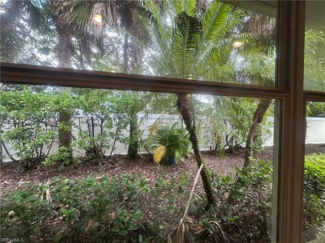 13462 Kent St, Naples, Florida 34109