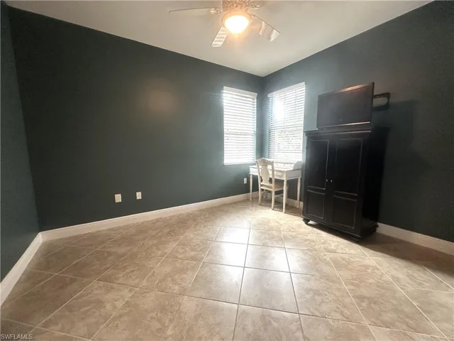 13462 Kent St, Naples, Florida 34109
