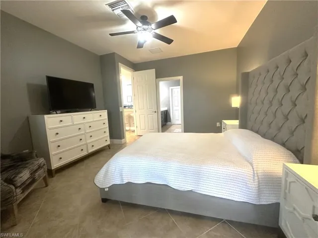 13462 Kent St, Naples, Florida 34109