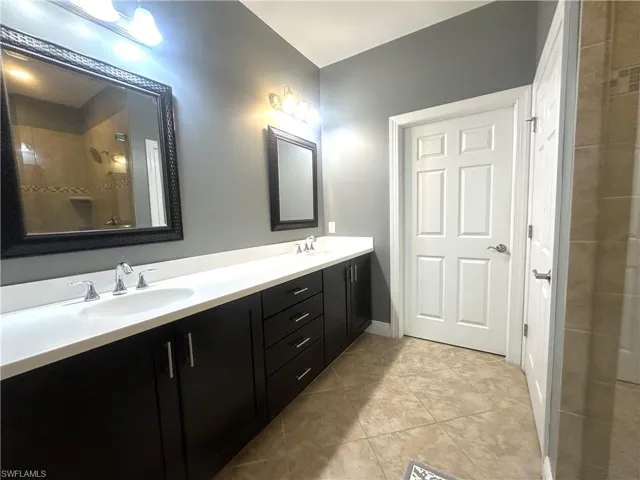 13462 Kent St, Naples, Florida 34109